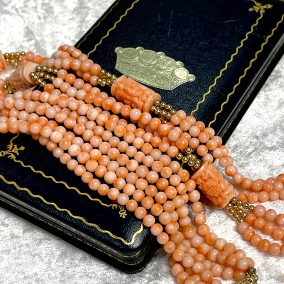 Vintage Angel Skin Coral 14K Gold Carved Shou Bead Triple Strand Necklace - Picture 10 of 12